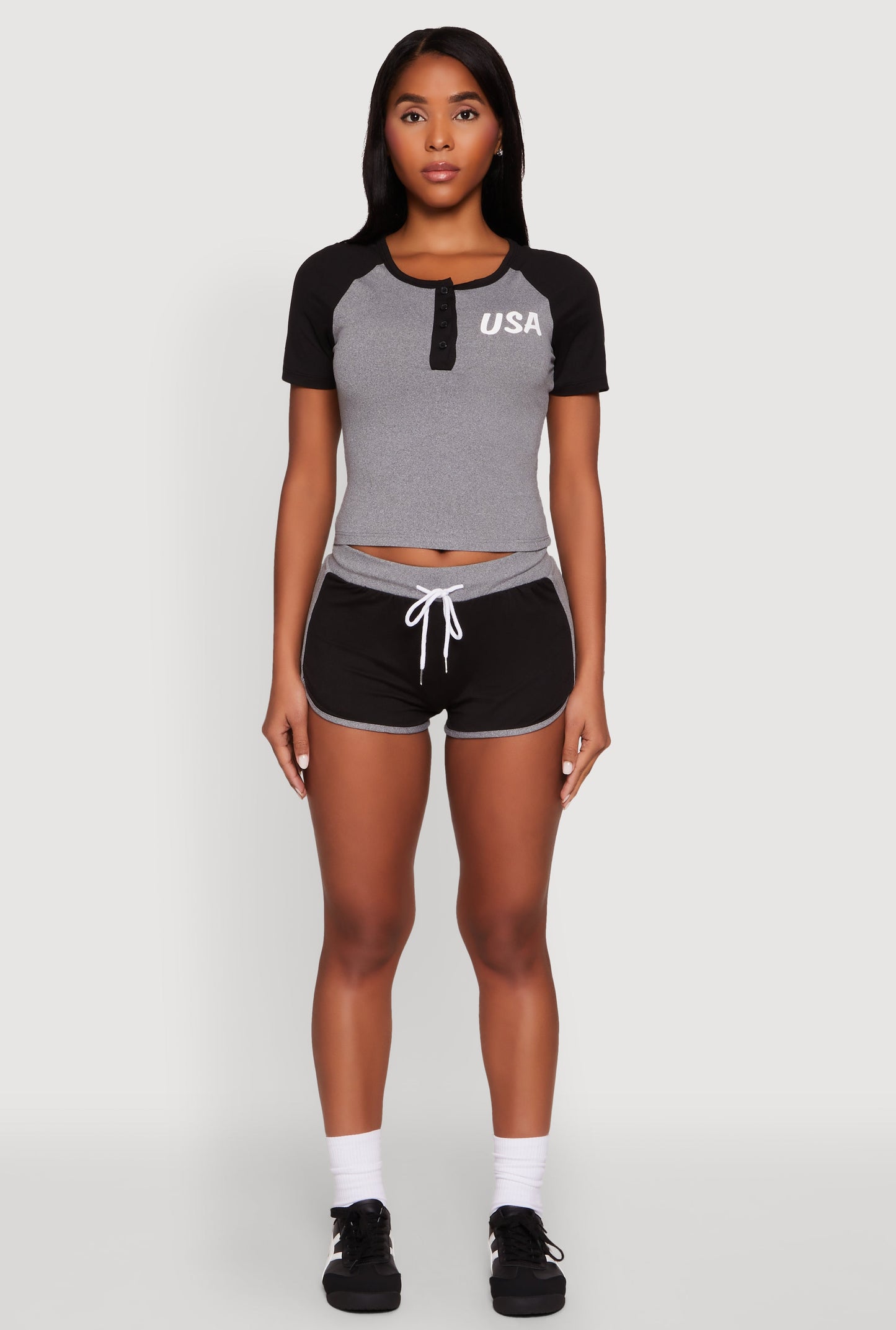 Contrast Trim Dolphin Shorts